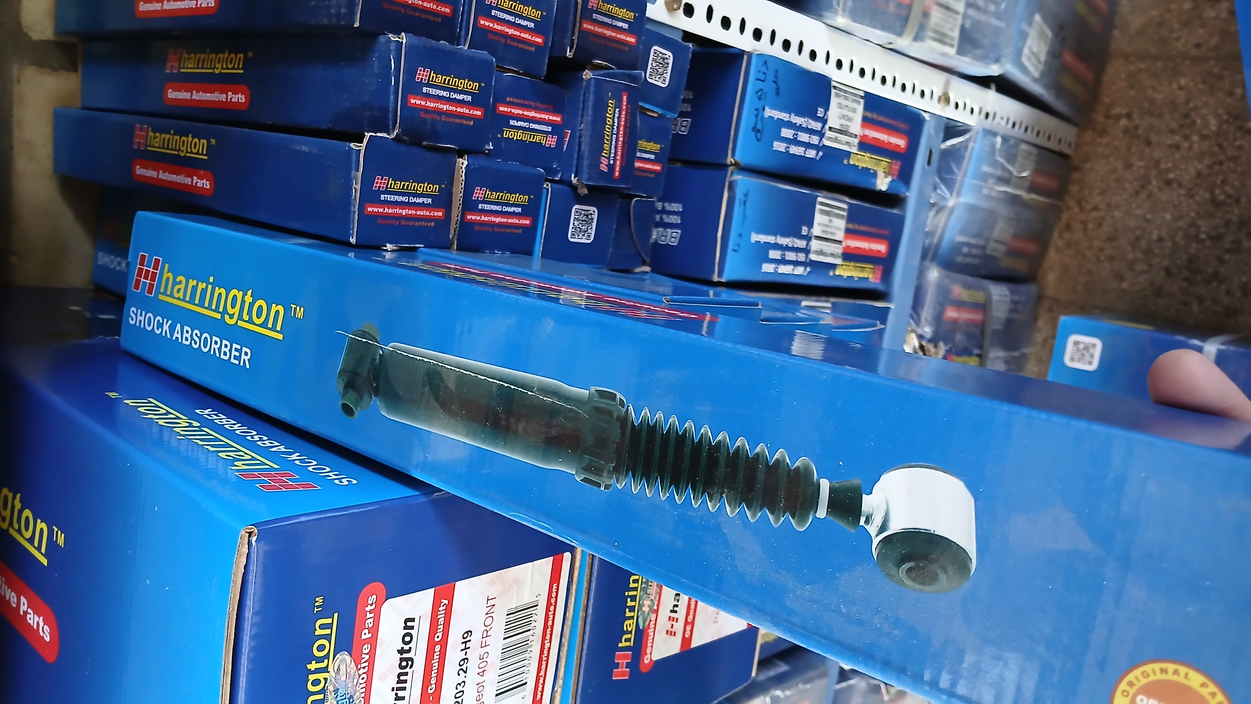 کمک‌ پژو۲۰۶  عقب هرینگتون